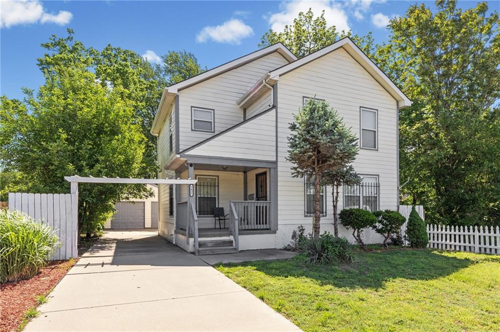 3435 Euclid Avenue - Photo 1
