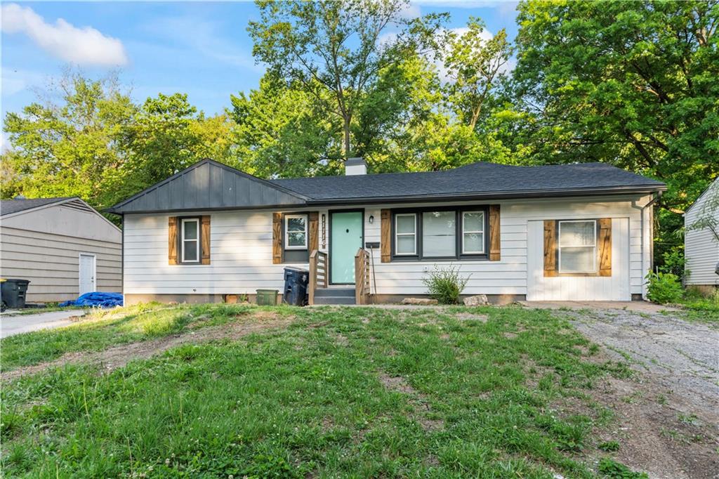 11116 Herrick Avenue - Photo 1