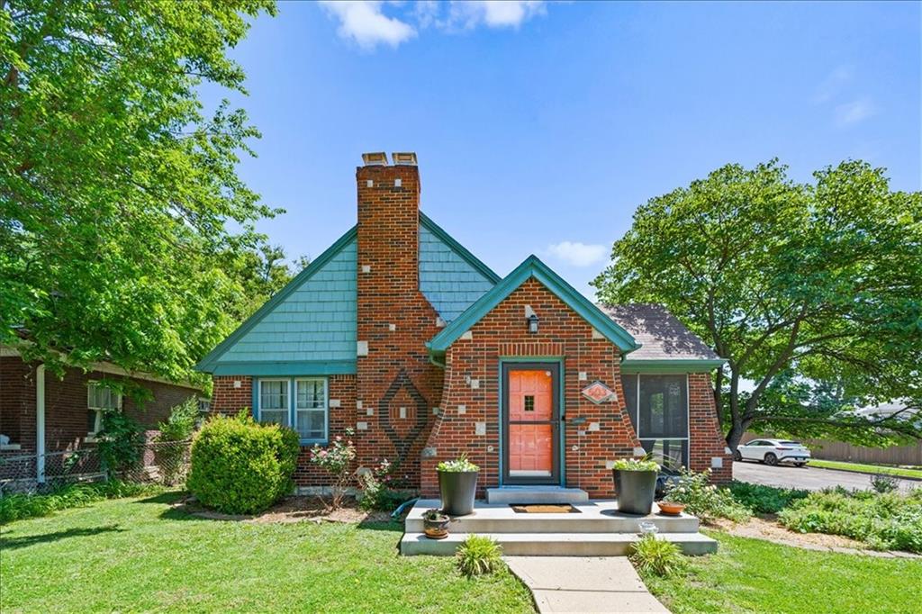 503 N 14th Street - Photo 1