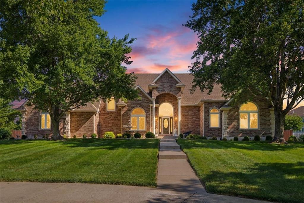 15586 Cedar Lane