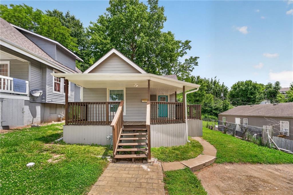 221 N 25th Street