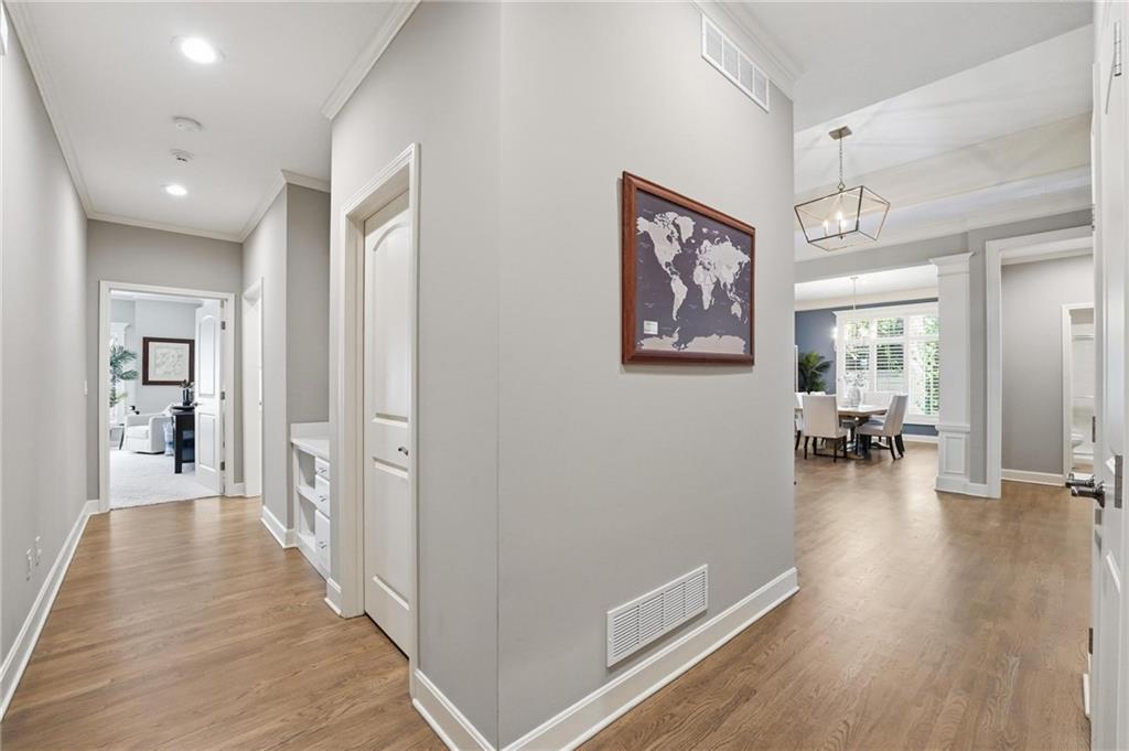 Thumbnail 33