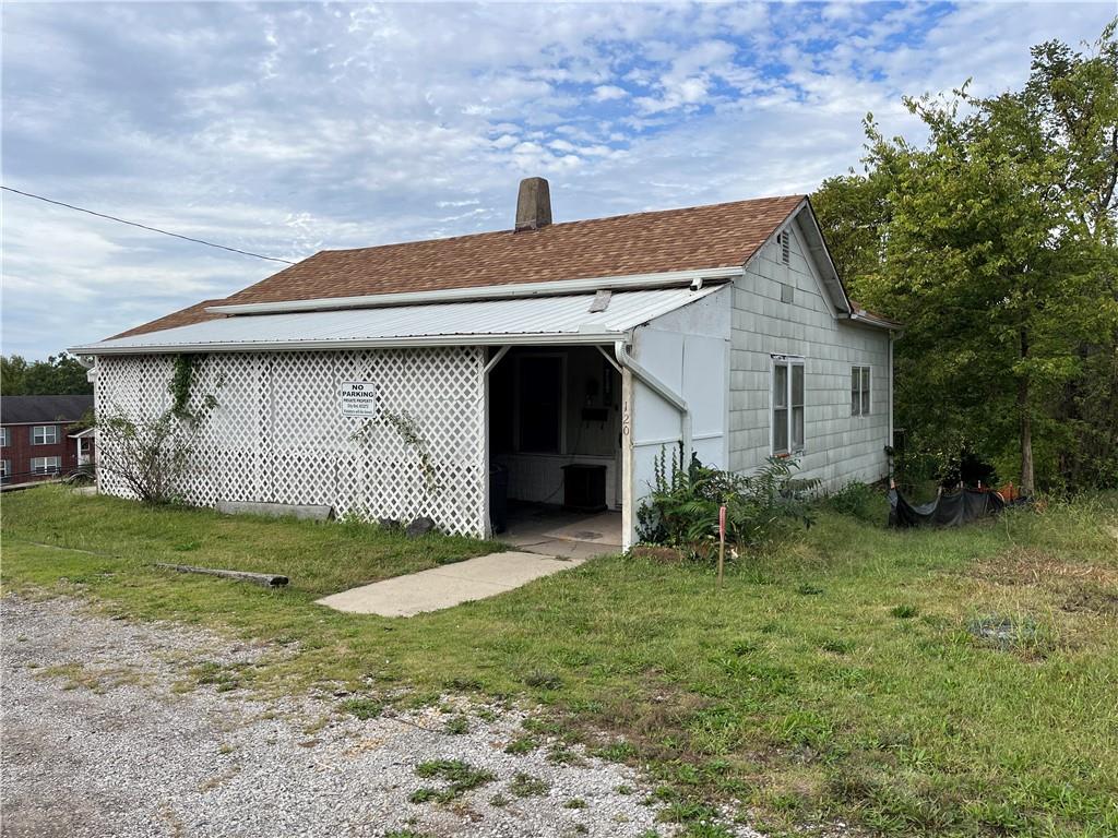 120 N Main Street - Photo 1