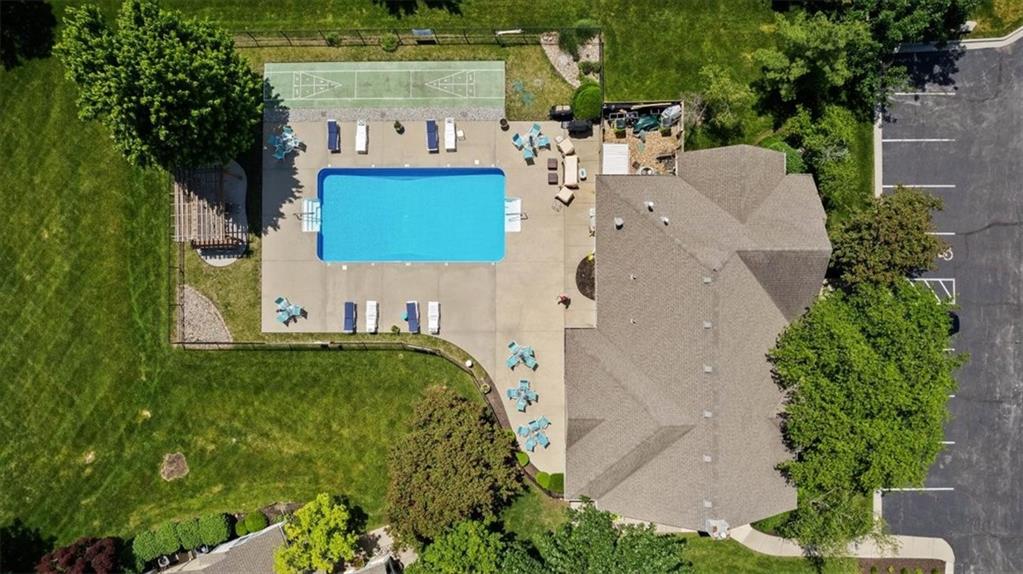 Thumbnail 33