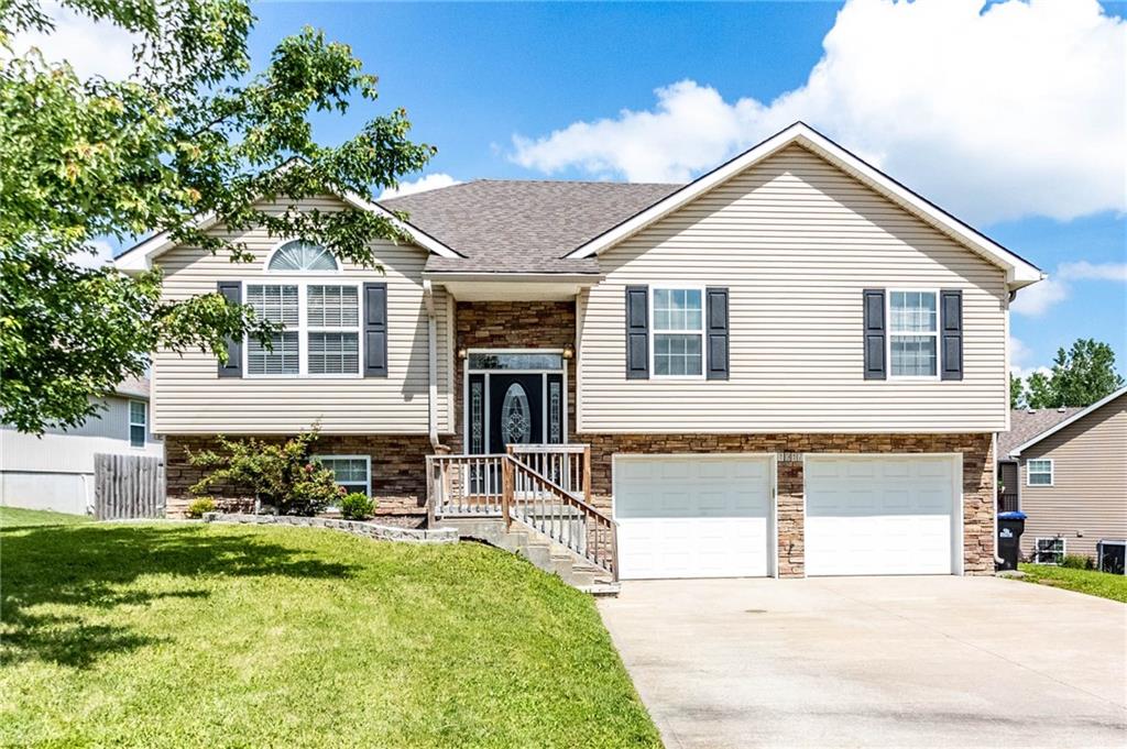 1917 CountryRidge Drive - Photo 1