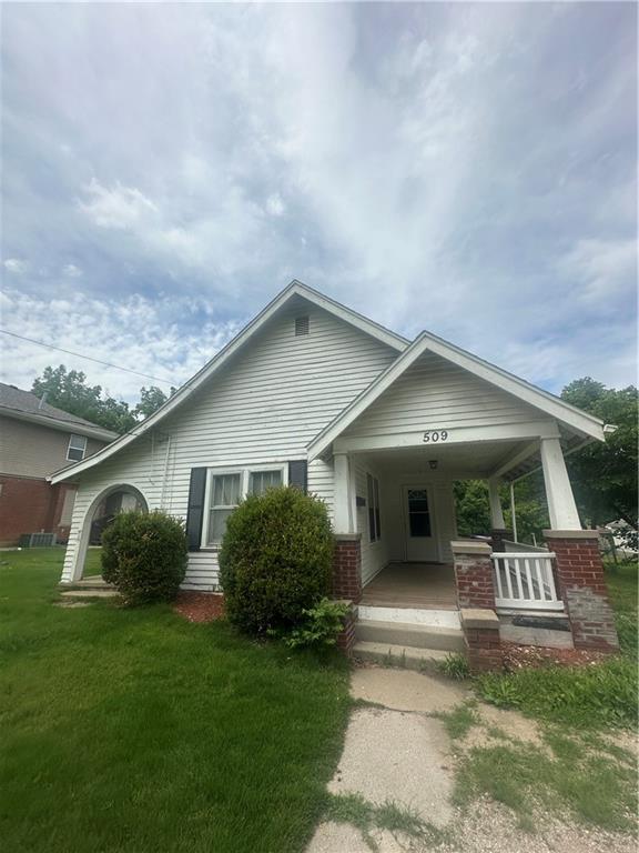 509 Grover Street - Photo 1
