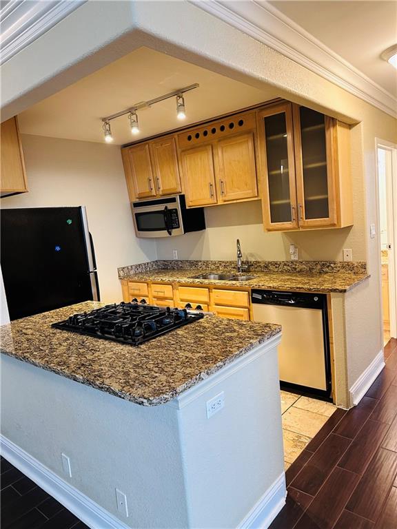 700 E 8th Street #4J - Photo 1
