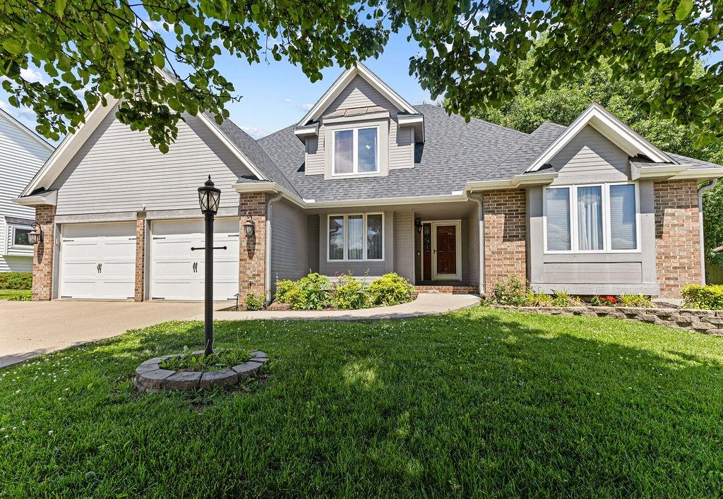 403 N Leonard Road - Photo 1