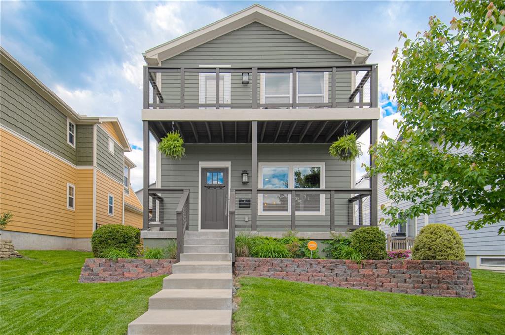 2546 Tracy Avenue - Photo 1