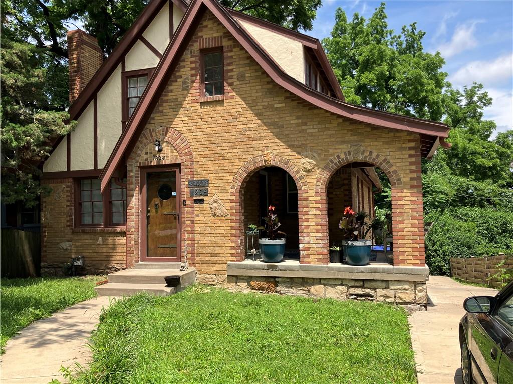 1824 E 47 Terrace - Photo 1