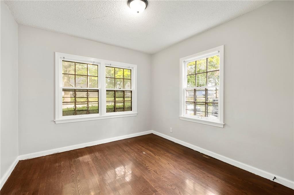 Thumbnail 19