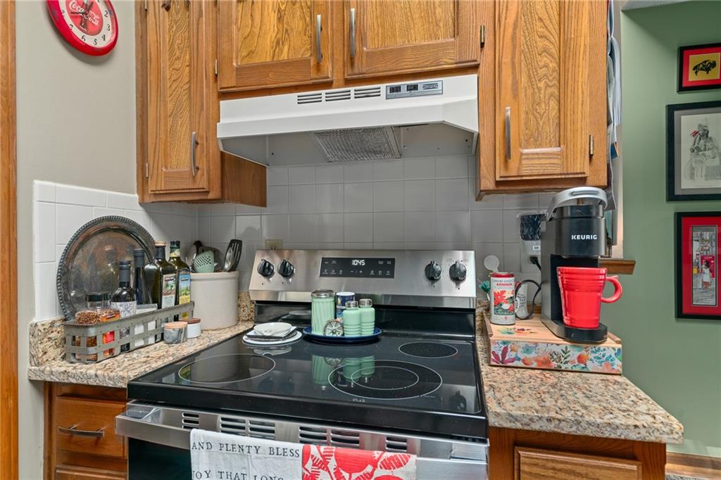 Thumbnail 13