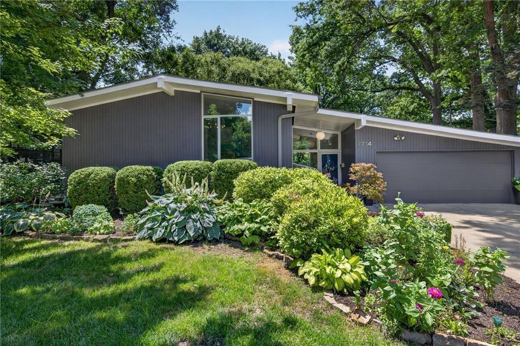 7714 Fairway Street - Photo 1