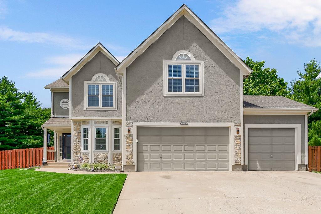7929 W 155th Place - Photo 1