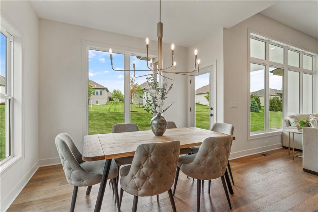 Thumbnail 16