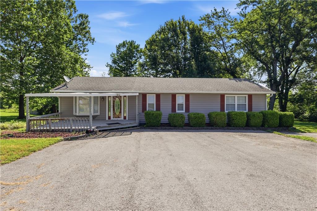 21405 S Harper Road - Photo 1