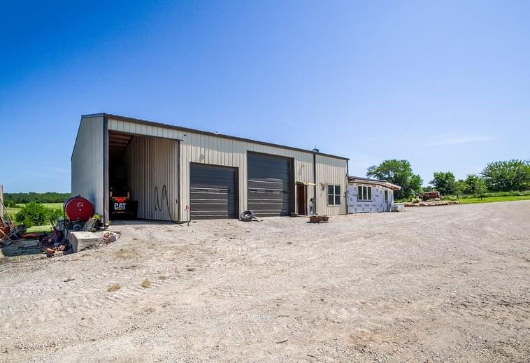 971 Thomas Road - Photo 1