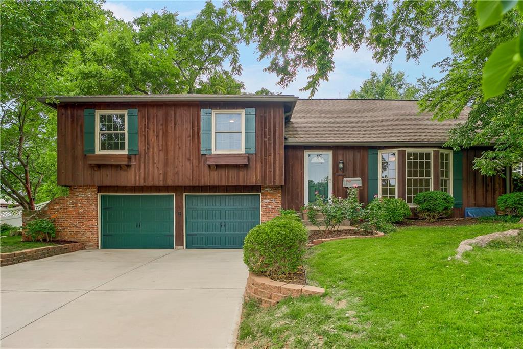 10006 Linden Street - Photo 1
