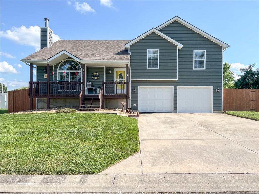 404 E Colony Avenue - Photo 1