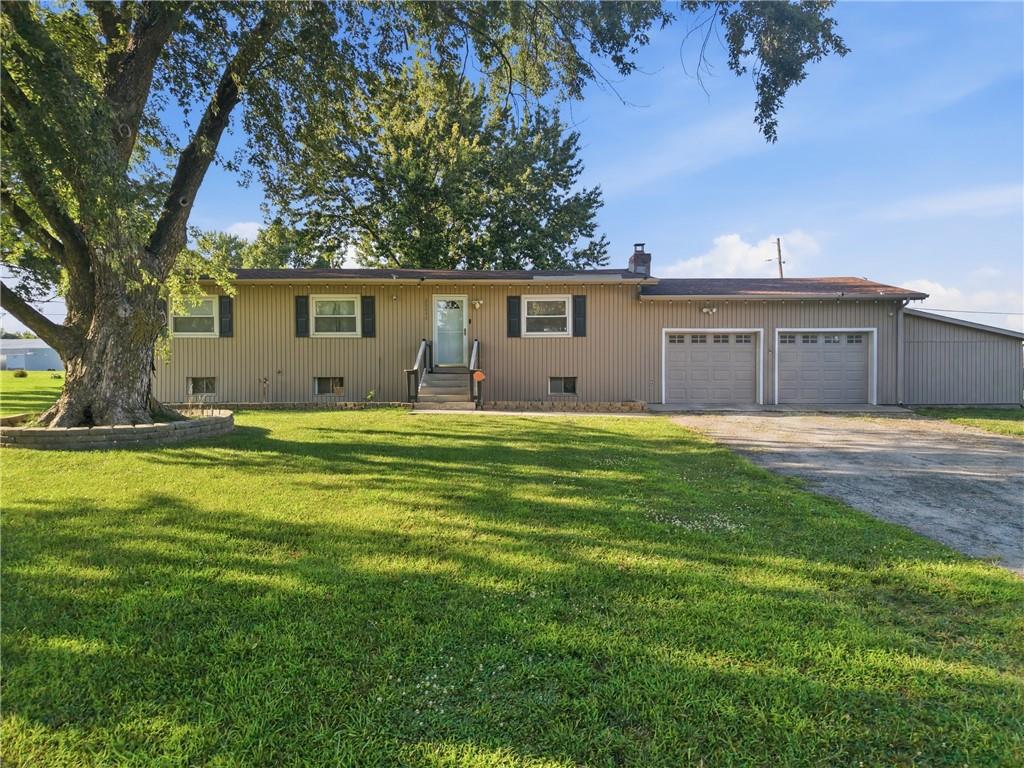 20840 W 180th Street - Photo 1