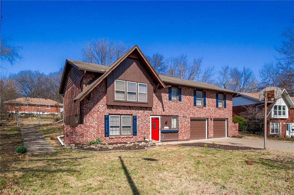 15110 E 43rd Place - Photo 1