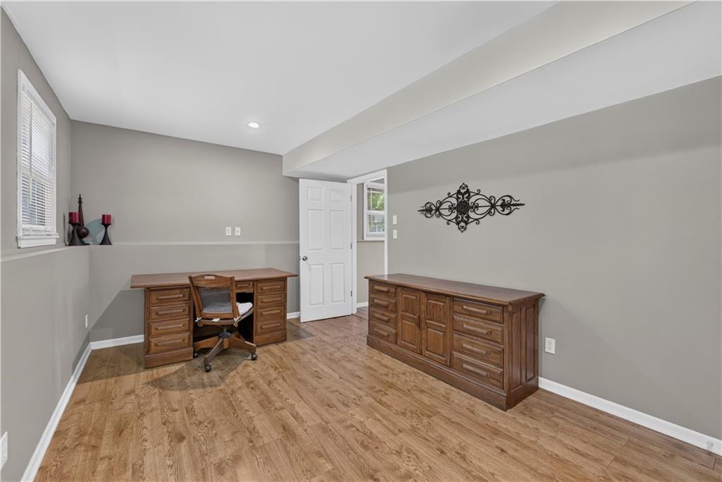 Thumbnail 35