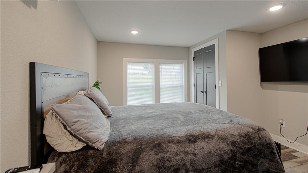 Thumbnail 15
