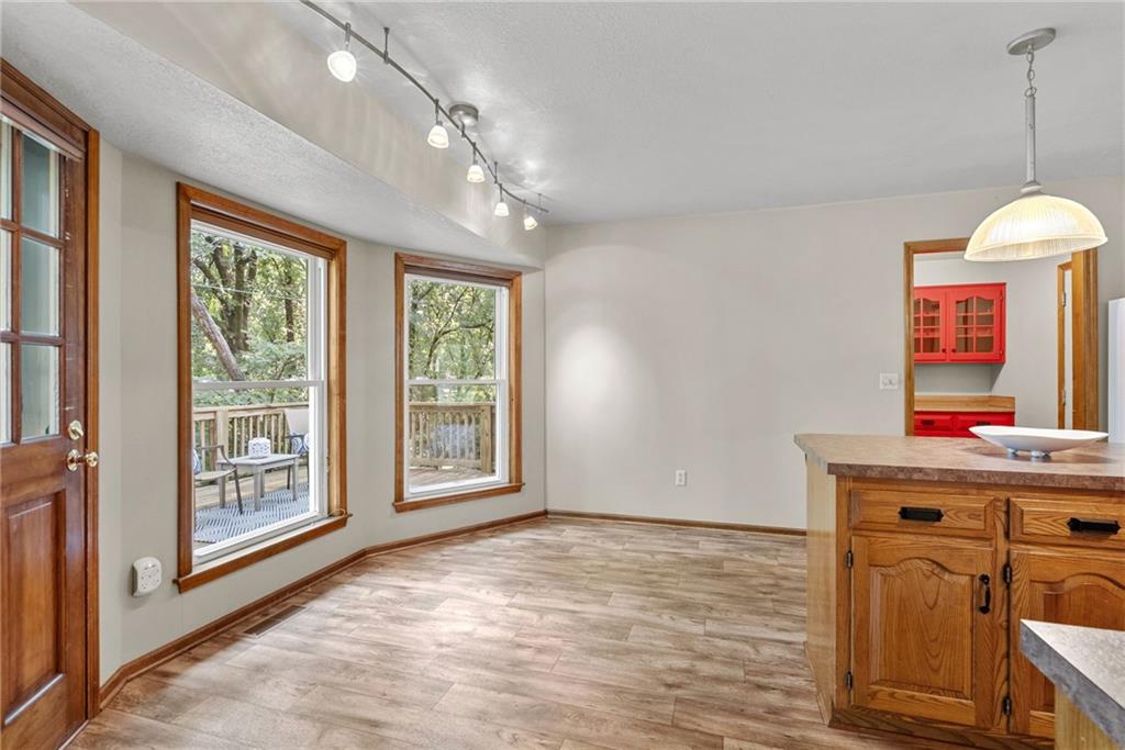 Thumbnail 13