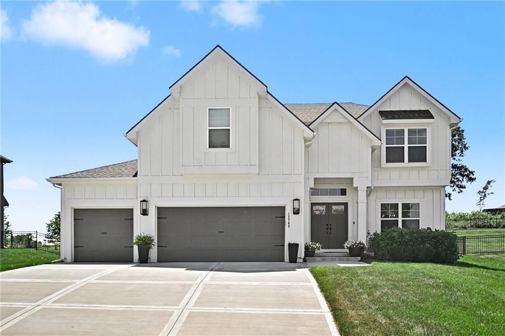 12760 N Imperial Drive - Photo 1