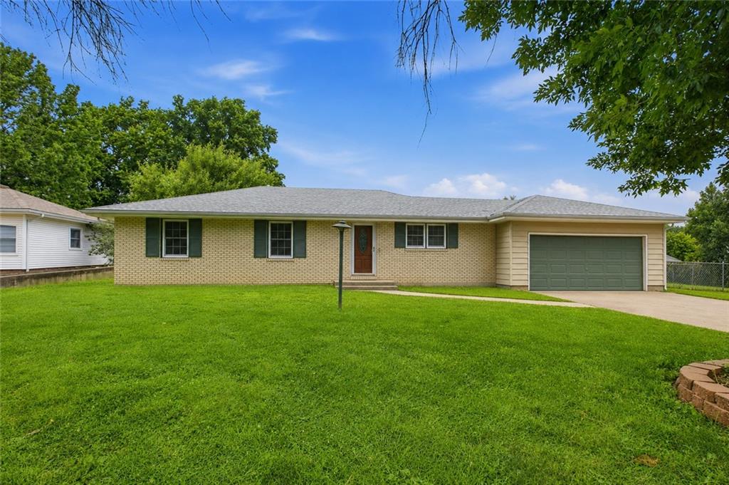 108 SW 20th Terrace - Photo 1