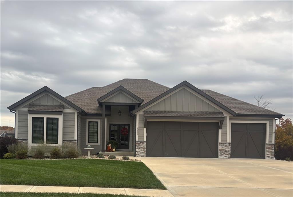 5794 NW Black Oak Court - Photo 1