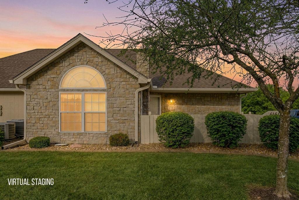 6160 NE Kensington Drive - Photo 1