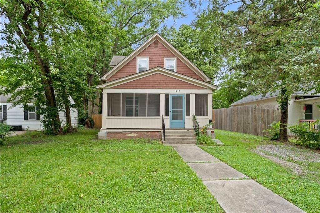 1915 Kentucky Street - Photo 1