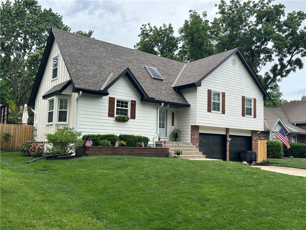 15020 S LOCUST Street - Photo 1