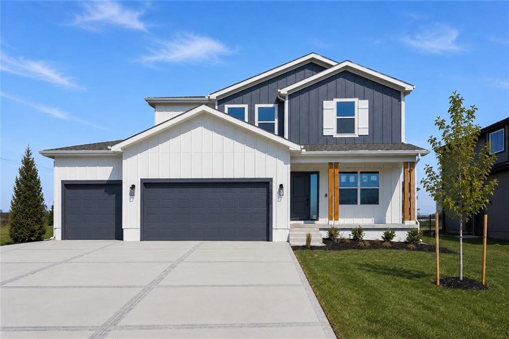 13458 W 179th Terrace - Photo 1