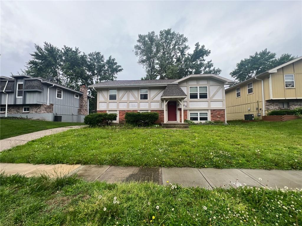 6405 E 140th Terrace - Photo 1
