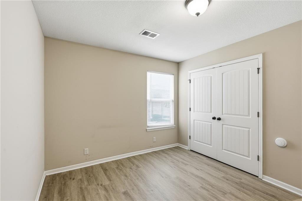 Thumbnail 27