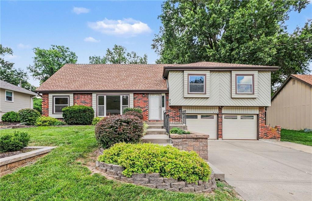 419 Gordon Drive - Photo 1