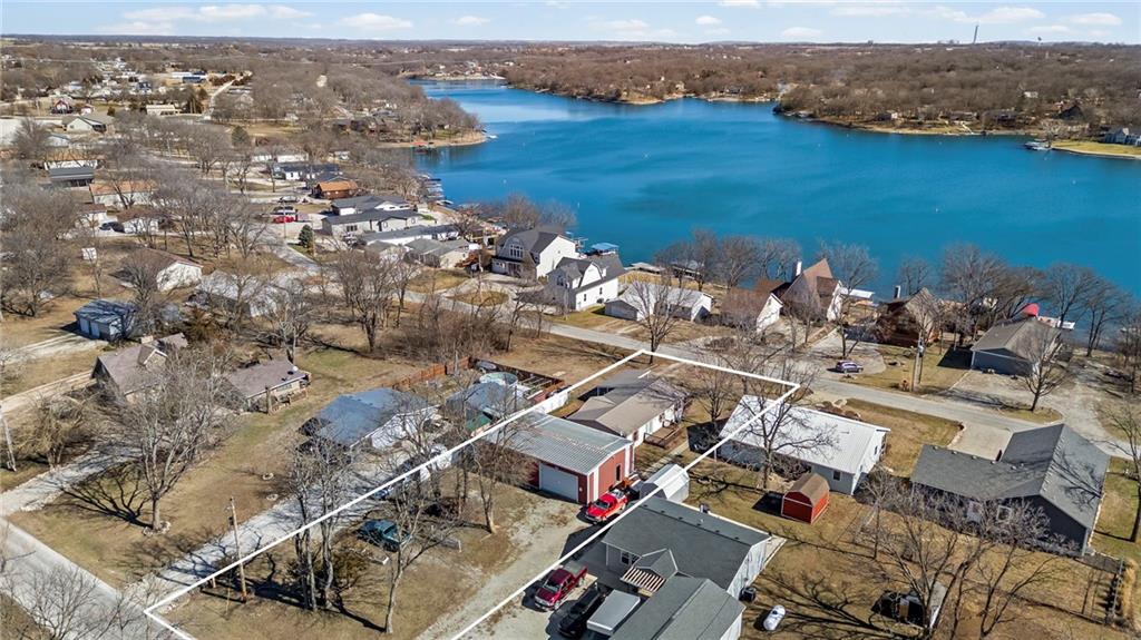 89 Lakeview Lane - Photo 1