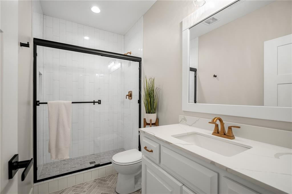 Thumbnail 23