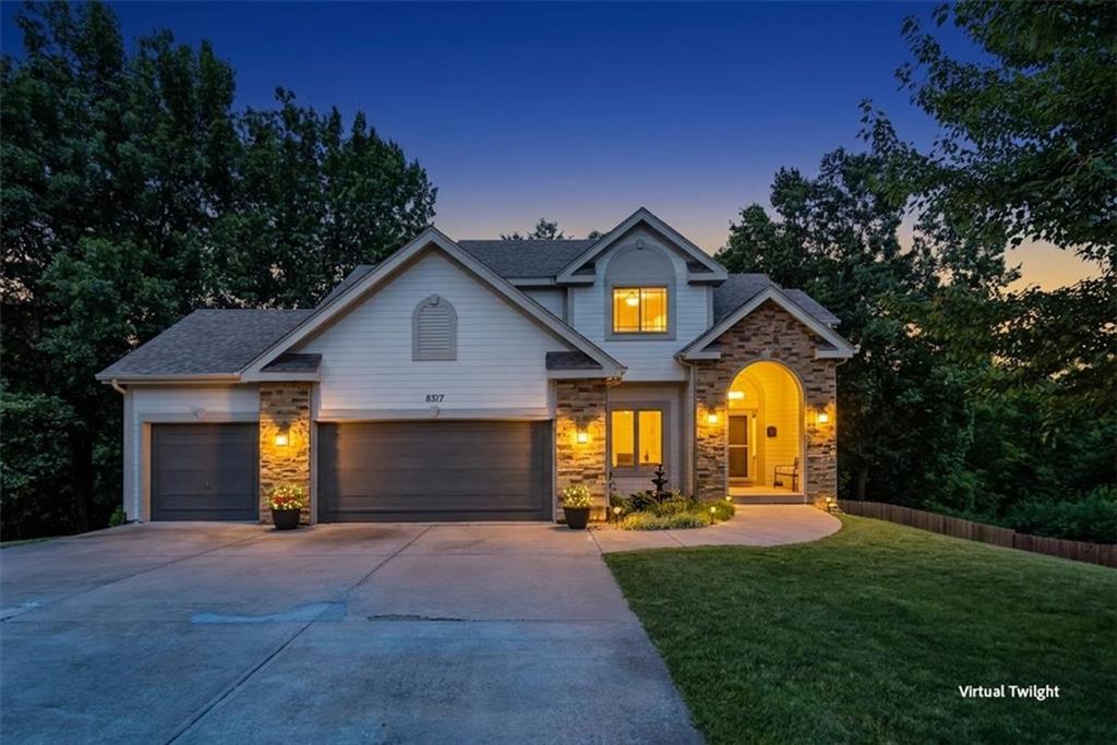 8517 N Barberry Avenue - Photo 1