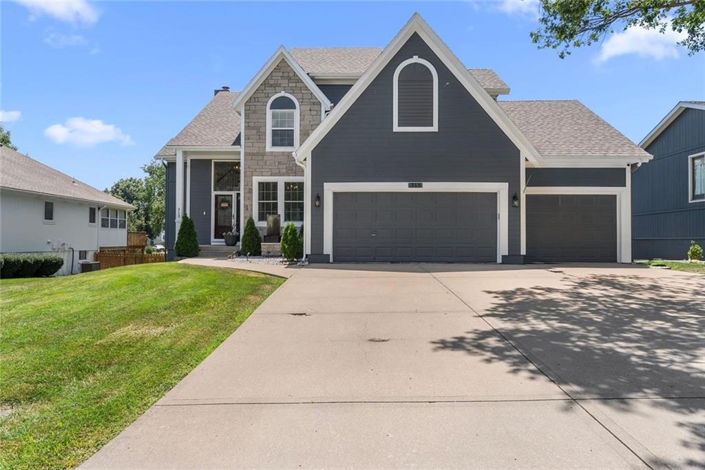 313 SW Seagull Street - Photo 1