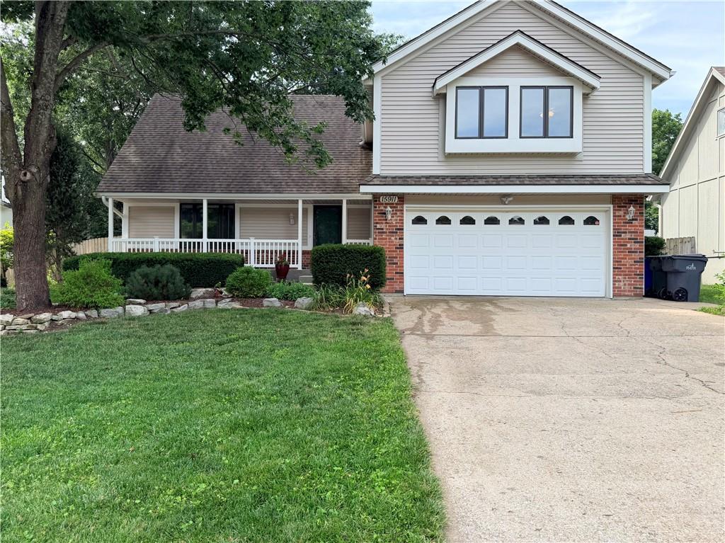 15911 W 150th Street - Photo 1