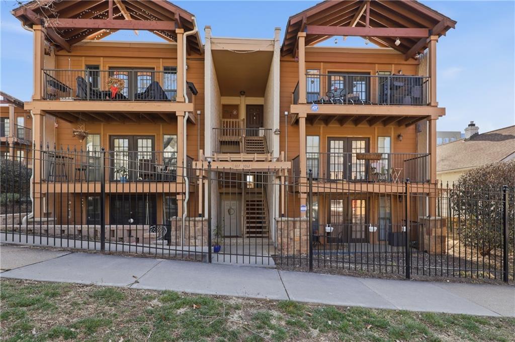 4727 Jarboe Street #102 - Photo 1