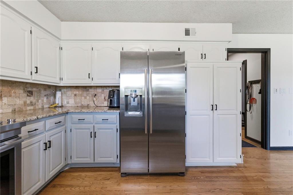 Thumbnail 18