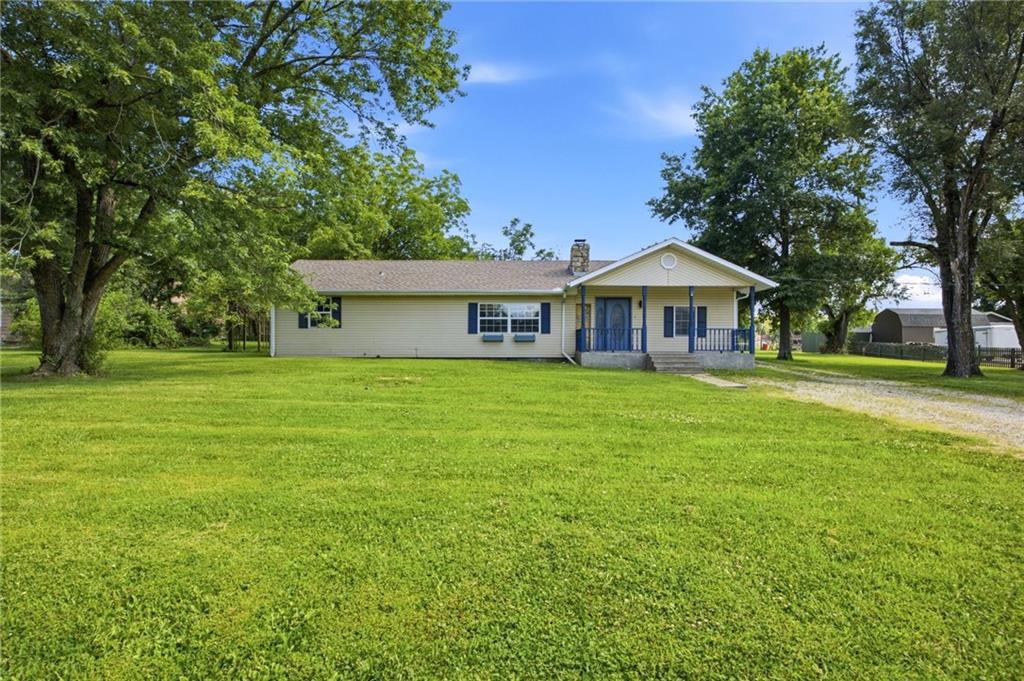 2278 Jayhawk Road