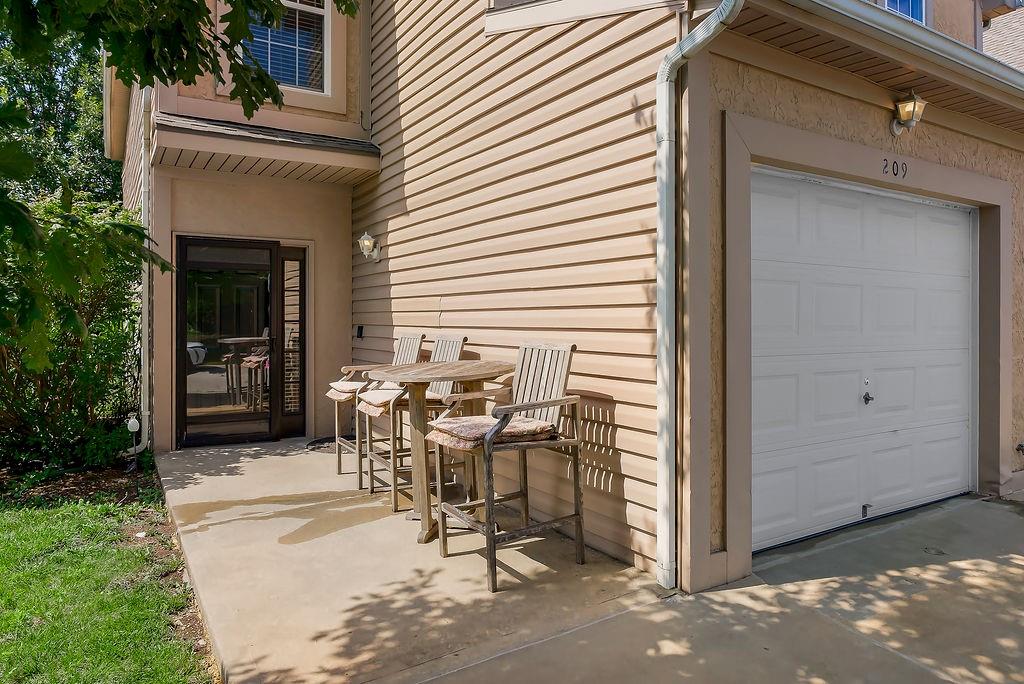 209 N 6th Terrace