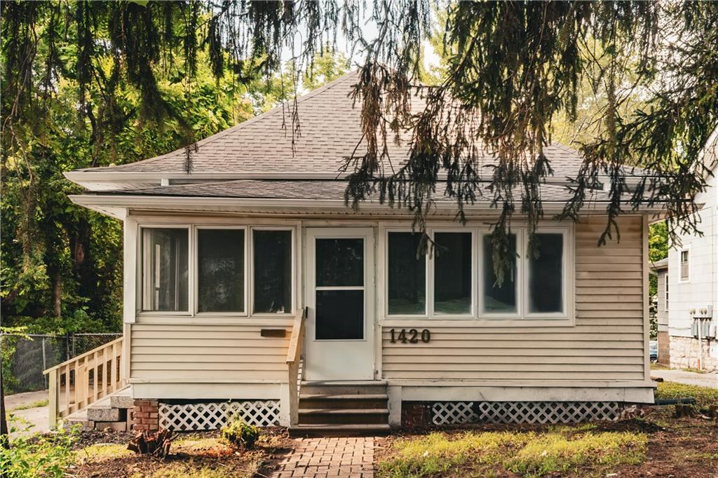 1420 W Walnut Avenue - Photo 1