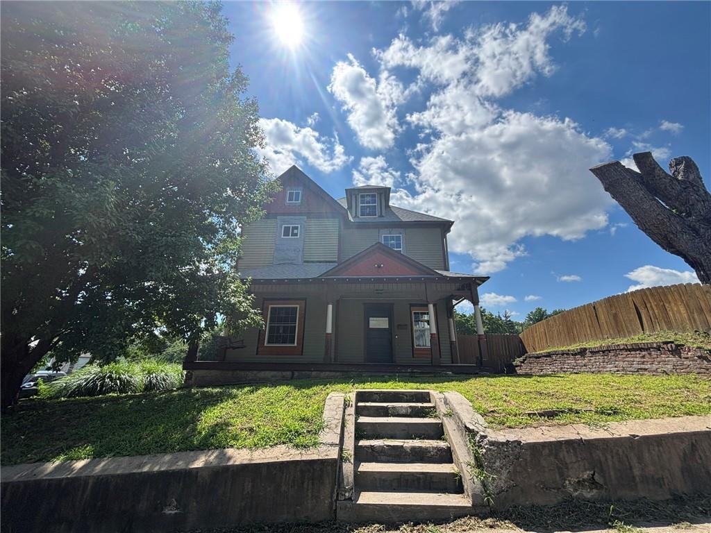 108 S 19th Street - Photo 1