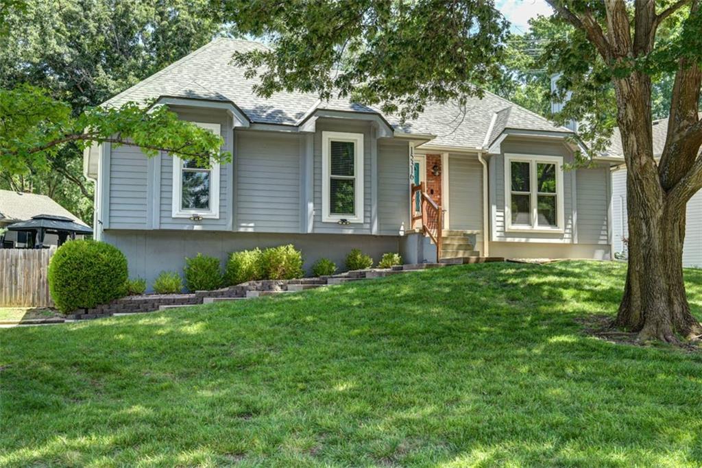 15316 W 122nd Terrace - Photo 1